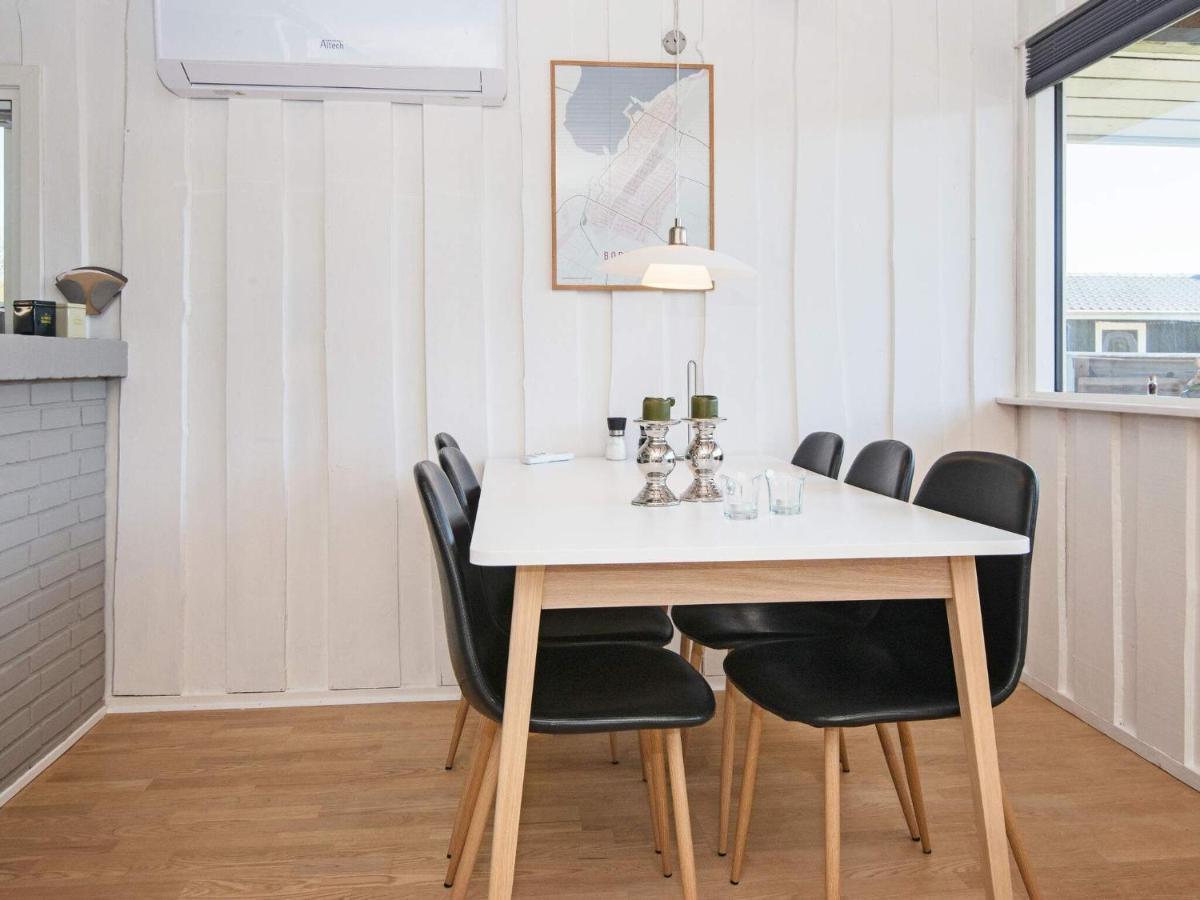 4 Person Holiday Home In Hemmet Esterno foto